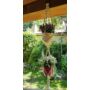 Kép 2/2 - Rusztikus dupla makramé virágtartó, krémfehér pamutfonalból